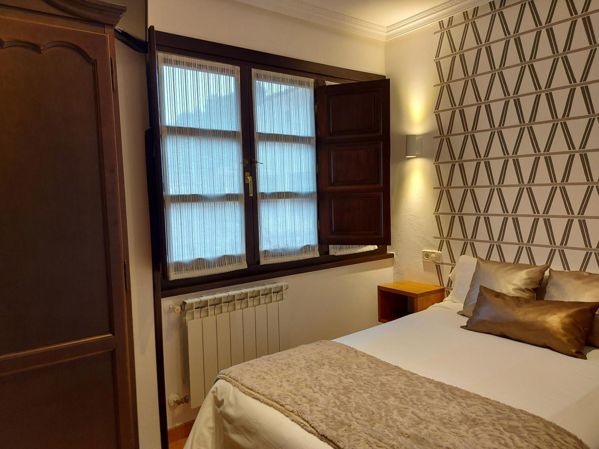 Hotel Rural Entremontes Onís Eksteriør bilde