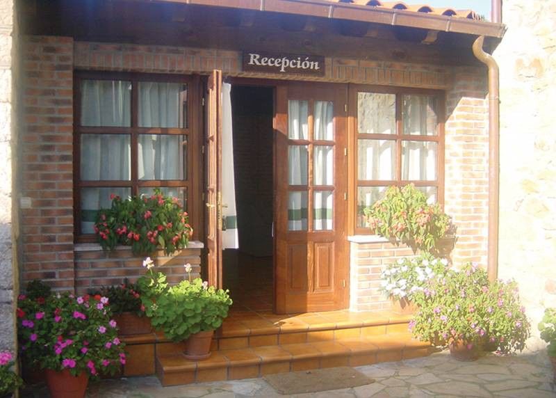 Hotel Rural Entremontes Onís Eksteriør bilde